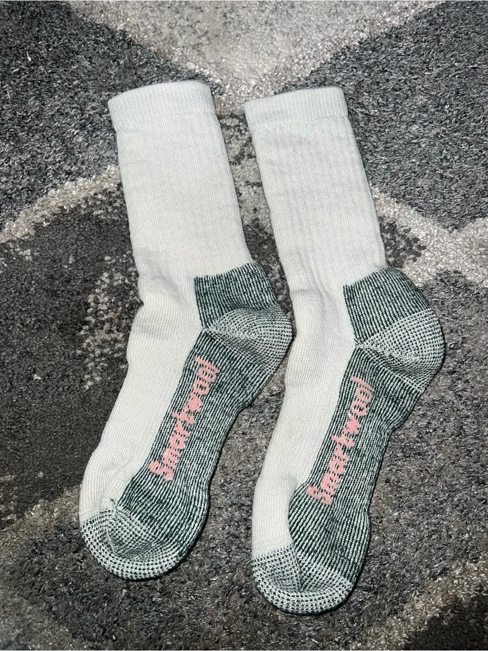 Smartwool Women's Crew Socks in Off-White with Green Accents NWOT